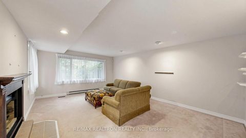 Photo 12 at 199 Lord Seaton Road, Windfields, Toronto