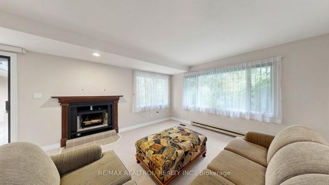 Photo 14 at 199 Lord Seaton Road, Windfields, Toronto