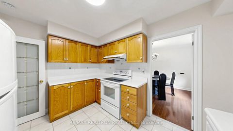 Photo 17 at 199 Lord Seaton Road, Windfields, Toronto