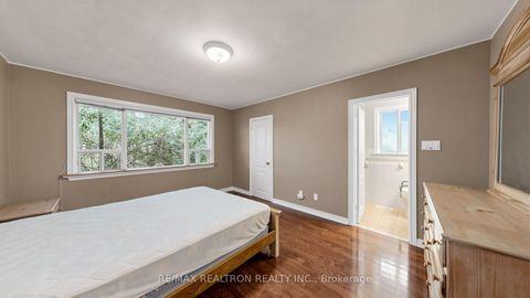 Photo 20 at 199 Lord Seaton Road, Windfields, Toronto