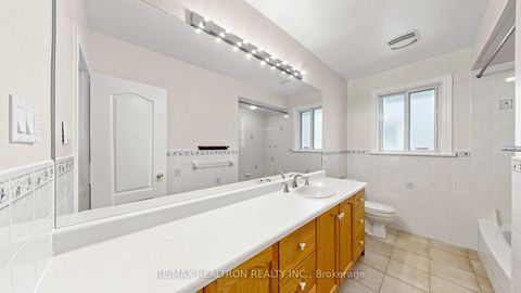 Photo 27 at 199 Lord Seaton Road, Windfields, Toronto