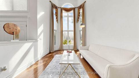 Photo 8 at 12 Mackay Drive, South Richvale, Richmond Hill