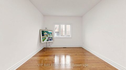 Photo 14 at 12 Mackay Drive, South Richvale, Richmond Hill