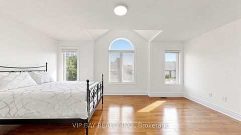 Photo 32 at 12 Mackay Drive, South Richvale, Richmond Hill