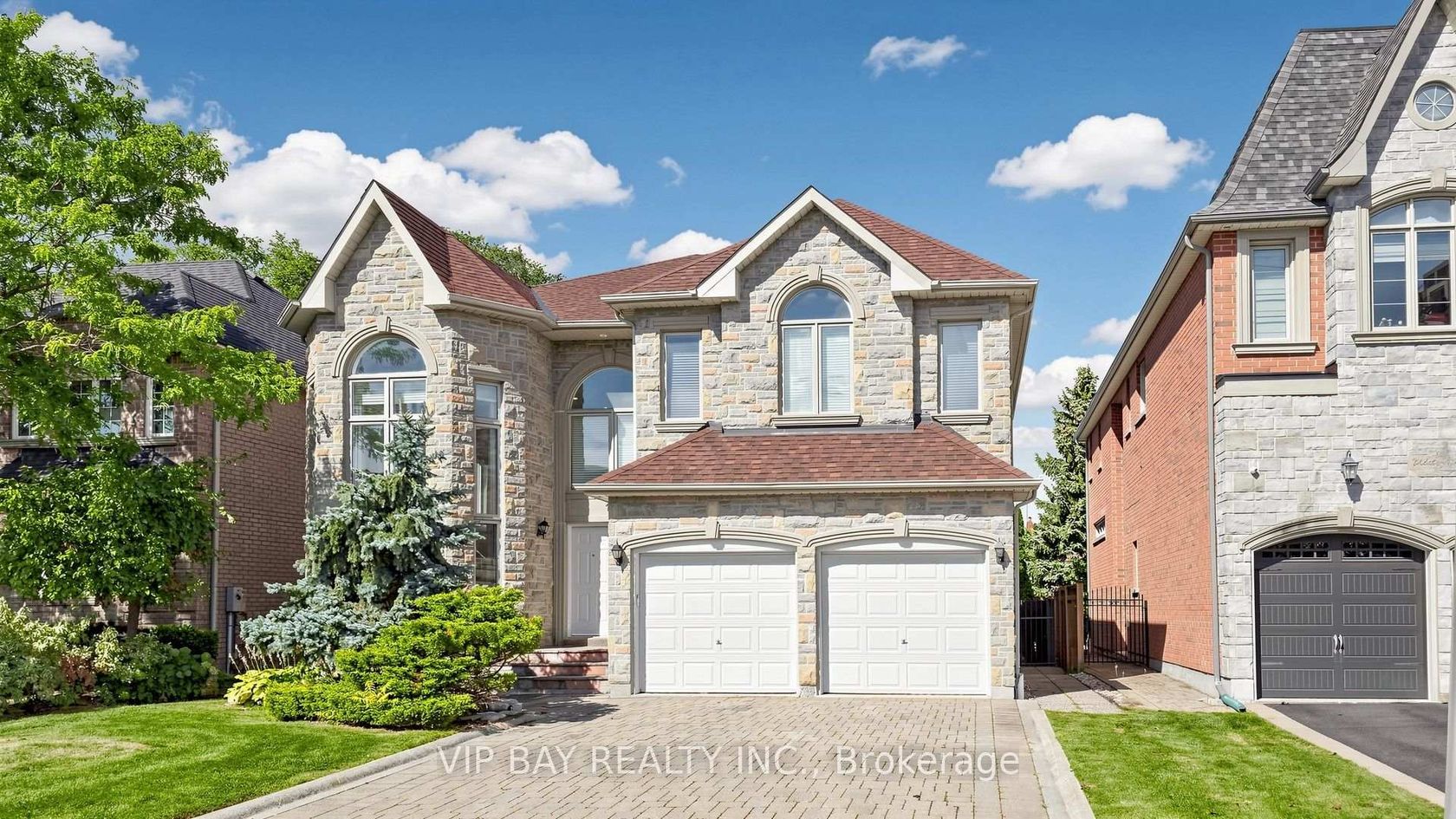 12 Mackay Drive, South Richvale, Richmond Hill photo number 2
