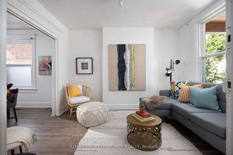 Photo 2 at 17 Muir Avenue, Dufferin Grove, Toronto