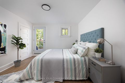 Photo 25 at 17 Muir Avenue, Dufferin Grove, Toronto