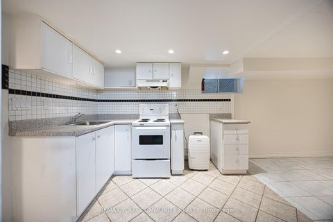 Photo 34 at 17 Muir Avenue, Dufferin Grove, Toronto