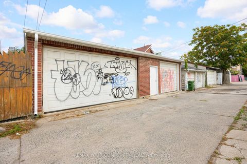 Photo 44 at 17 Muir Avenue, Dufferin Grove, Toronto