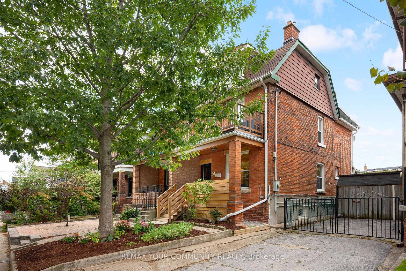 17 Muir Avenue, Dufferin Grove, Toronto 