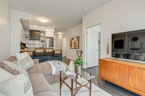 Photo 13 at 1017 - 1830 Bloor Street W, High Park North, Toronto