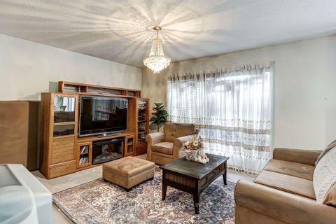 Photo 15 at 75 Trumpeter Street, Rouge E11, Toronto