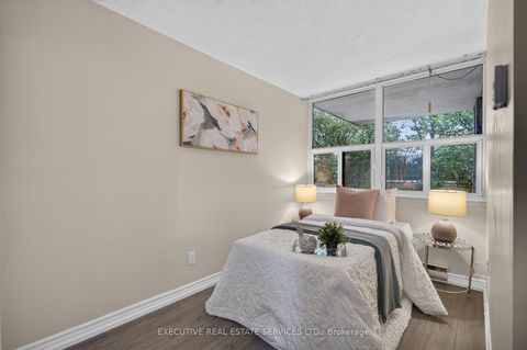 Photo 26 at 106 - 2500 Bridletowne Circle, L'Amoreaux, Toronto