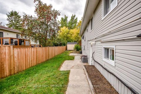 Photo 3 at 217 John Street, Stayner, Clearview