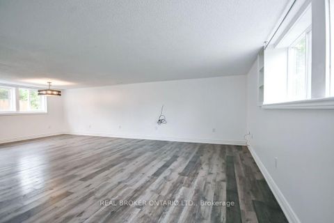 Photo 12 at 217 John Street, Stayner, Clearview