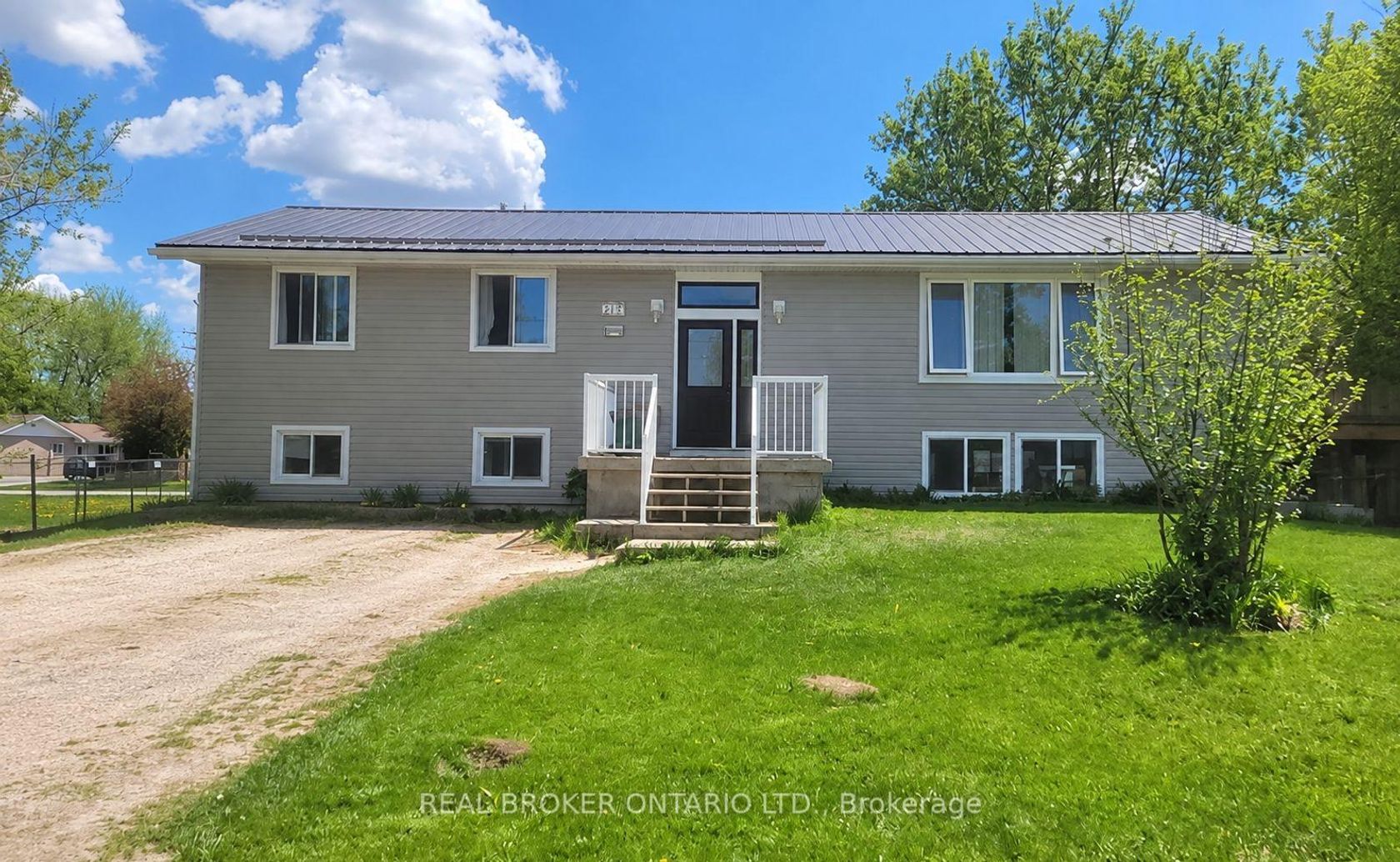 217 John Street, Stayner, Clearview photo number 2