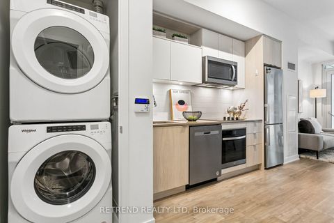 Photo 3 at 1725 - 70 Princess Street, Waterfront Communities C8, Toronto