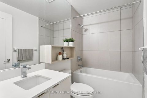Photo 14 at 1725 - 70 Princess Street, Waterfront Communities C8, Toronto
