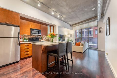 Photo 1 at 210 - 33 Mill Street, Waterfront Communities C8, Toronto