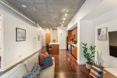 Photo 5 at 210 - 33 Mill Street, Waterfront Communities C8, Toronto