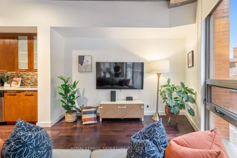 Photo 8 at 210 - 33 Mill Street, Waterfront Communities C8, Toronto