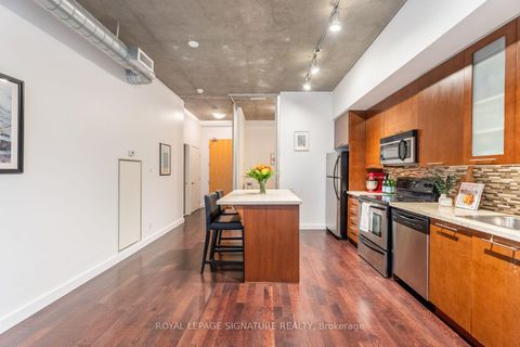 Photo 11 at 210 - 33 Mill Street, Waterfront Communities C8, Toronto