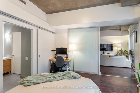 Photo 14 at 210 - 33 Mill Street, Waterfront Communities C8, Toronto