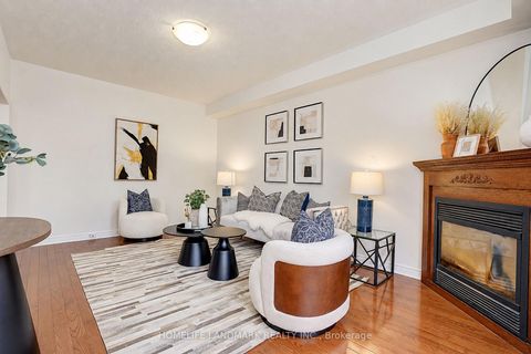 Photo 12 at 124 Shaftsbury Avenue, Westbrook, Richmond Hill