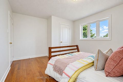 Photo 33 at 124 Shaftsbury Avenue, Westbrook, Richmond Hill