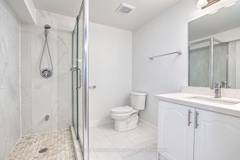 Photo 44 at 124 Shaftsbury Avenue, Westbrook, Richmond Hill