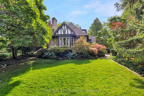 Photo 11 at 51 King Georges Road, Kingsway South, Toronto