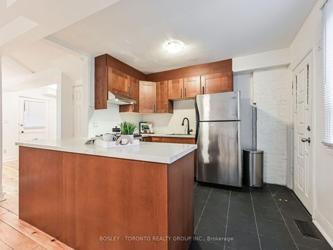 Photo 14 at 627 Dupont Street, Annex, Toronto