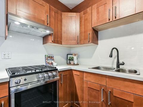 Photo 16 at 627 Dupont Street, Annex, Toronto