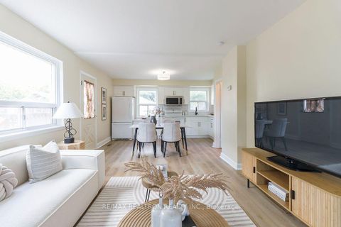 Photo 7 at 68 Chelwood Road, Ionview, Toronto