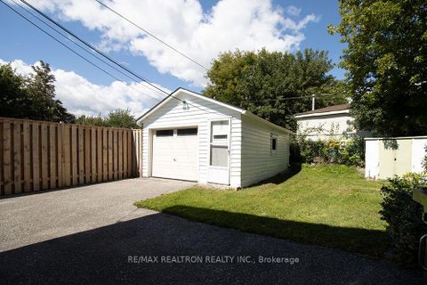 Photo 29 at 68 Chelwood Road, Ionview, Toronto