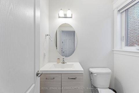 Photo 16 at 7 Sundew Lane, Oak Ridges Lake Wilcox, Richmond Hill