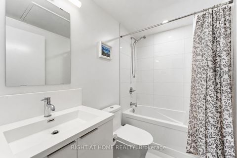 Photo 11 at 803 - 238 Simcoe Street, Chinatown, Toronto