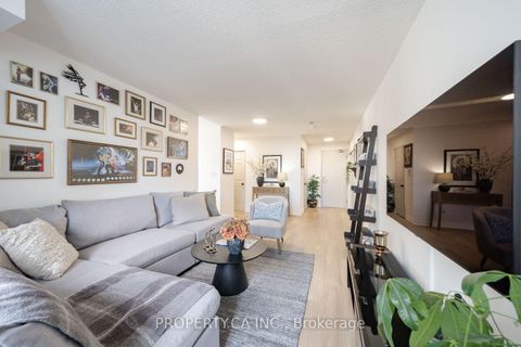Photo 5 at 1902 - 43 Eglinton Avenue E, Mount Pleasant West, Toronto