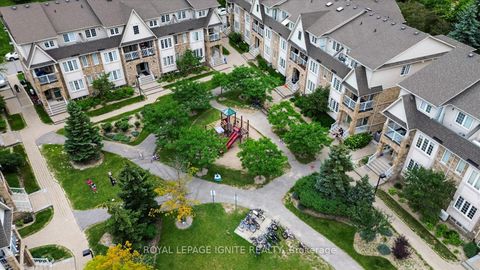 Photo 2 at 29 - 42 Pinery Trail, Malvern, Toronto