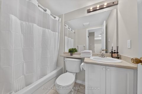 Photo 12 at 29 - 42 Pinery Trail, Malvern, Toronto