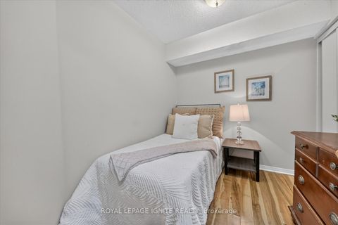 Photo 20 at 29 - 42 Pinery Trail, Malvern, Toronto