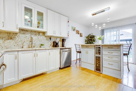 Photo 8 at 134 Queen Isabella Crescent, Vellore Village, Vaughan