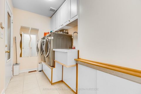 Photo 12 at 134 Queen Isabella Crescent, Vellore Village, Vaughan