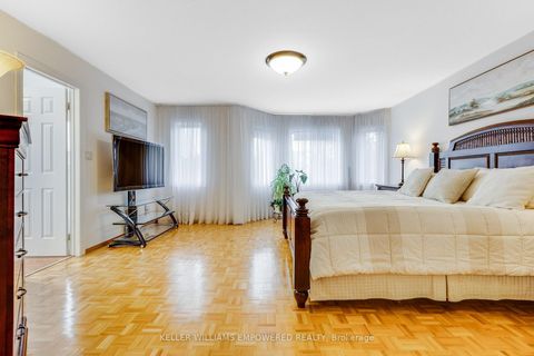 Photo 15 at 134 Queen Isabella Crescent, Vellore Village, Vaughan