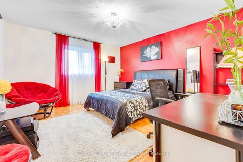 Photo 20 at 134 Queen Isabella Crescent, Vellore Village, Vaughan