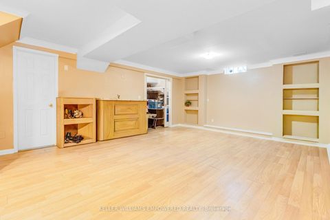 Photo 23 at 134 Queen Isabella Crescent, Vellore Village, Vaughan