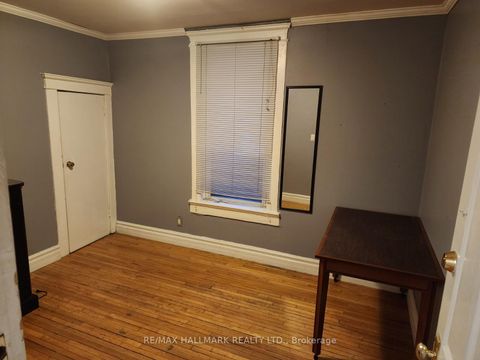 Photo 9 at 837 Gladstone Avenue, Junction, Toronto
