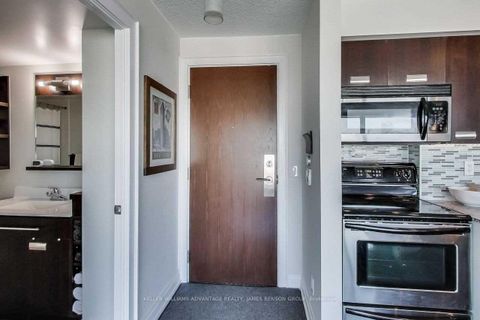 Photo 1 at 1107 - 80 Western Battery Road, Niagara, Toronto