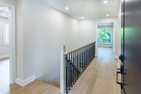 Photo 35 at 22 Heathview Avenue, Bayview Village, Toronto