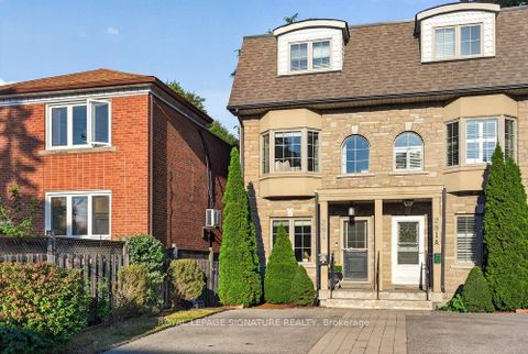 Photo 1 at 281B Glebemount Avenue, East York, Toronto
